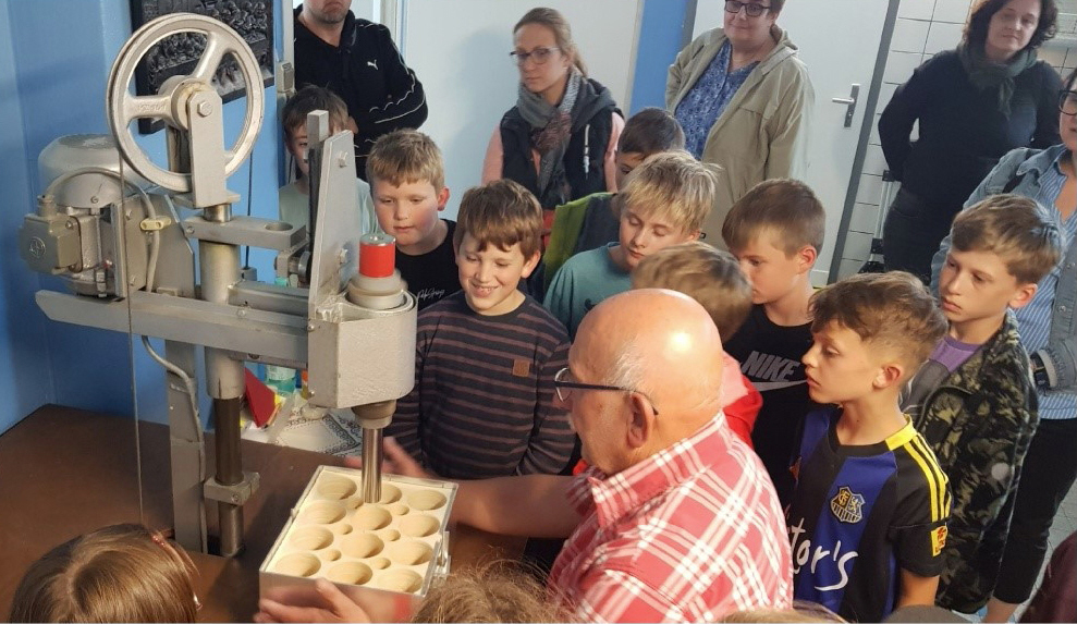 Besuch in der Hostienbäckerei